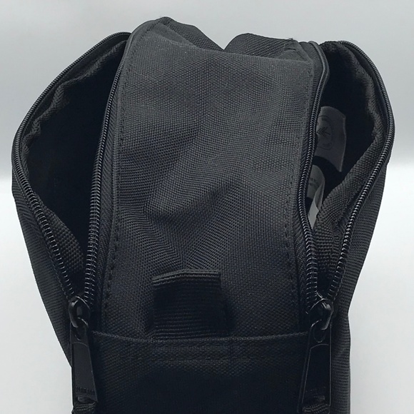 NWOT Parkland Design & Manufacturing Travel Bag/Cosmetic Bag/Gym Toiletries Bag - Picture 3 of 9